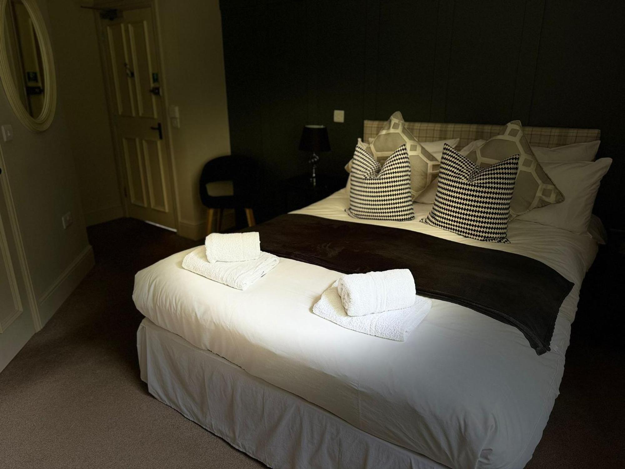 El Camino Suites Stamford Szoba fotó
